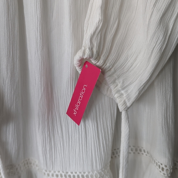NWT: Gauzy White Long-sleeved Dress with Red Embroidery by Xhilaration - Picture 8 of 9